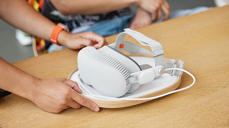 Apple хоче дізнатися, чому і як часто люди користуються їхнім Vision Pro