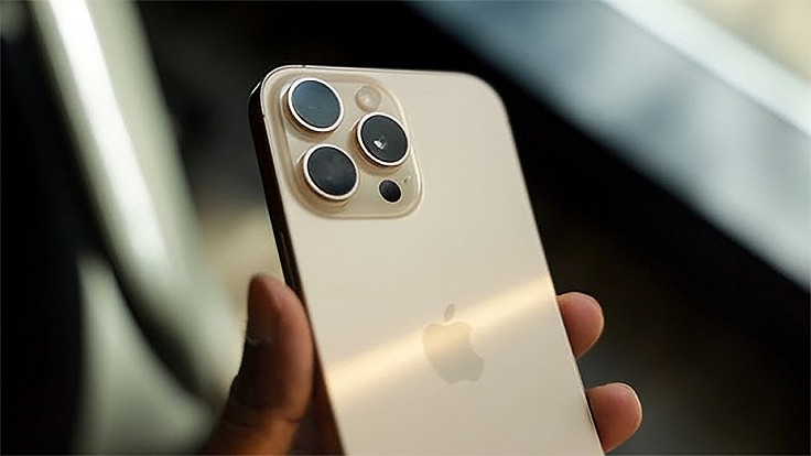 Новий iPhone 16 Pro Max через місяць: більше питань, ніж відповідей?